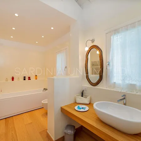 Villa Il Golfo Di Marinella