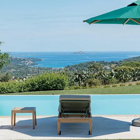 Il Golfo Di Marinella *