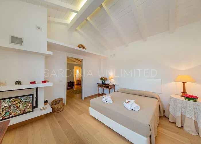 Il Golfo Di Marinella * Rudalza