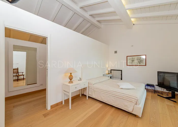 Il Golfo Di Marinella Rudalza